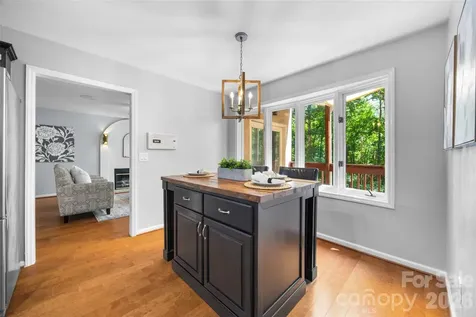 7057 Mariners Court Tega Cay SC 29708
