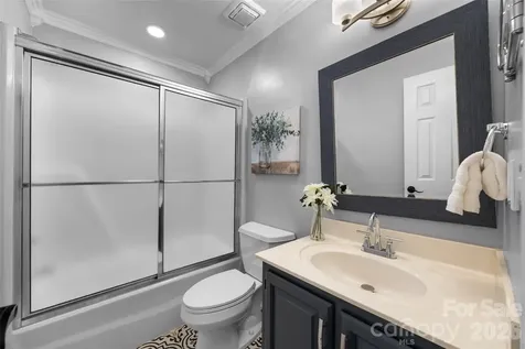 7057 Mariners Court Tega Cay SC 29708
