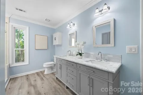 7057 Mariners Court Tega Cay SC 29708