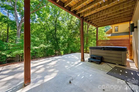 7057 Mariners Court Tega Cay SC 29708