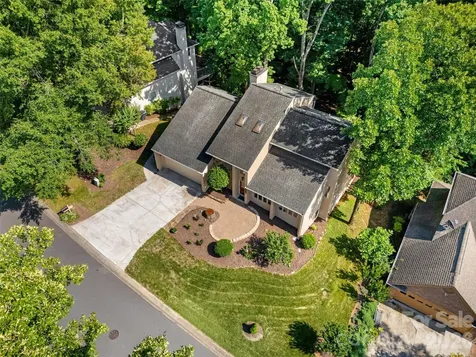 7057 Mariners Court Tega Cay SC 29708