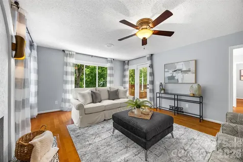 7057 Mariners Court Tega Cay SC 29708