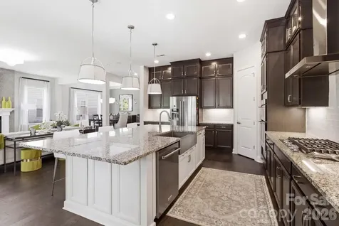 4512 Acorn Hill Drive Lancaster SC 29720