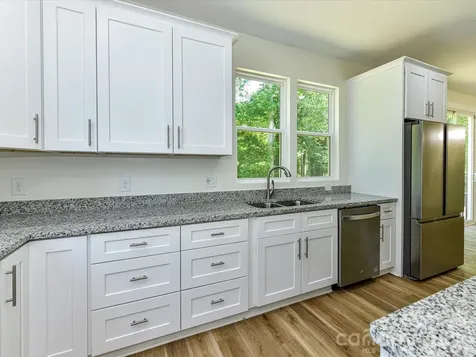 2369 Glenwood Street Kannapolis NC 28083