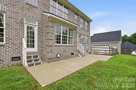 4561 Chanel Court Concord NC 28025