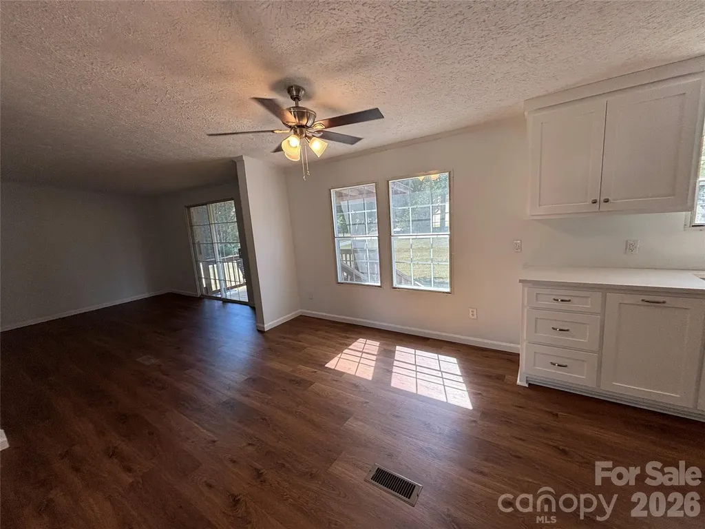 559 School Drive Taylorsville NC 28681