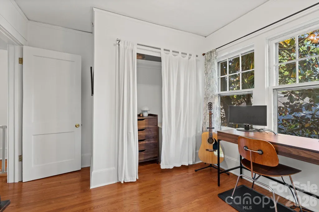 238 Forest Hill Drive Asheville NC 28803