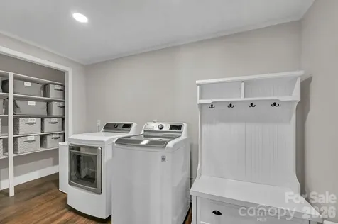 32 Central Avenue Weaverville NC 28787