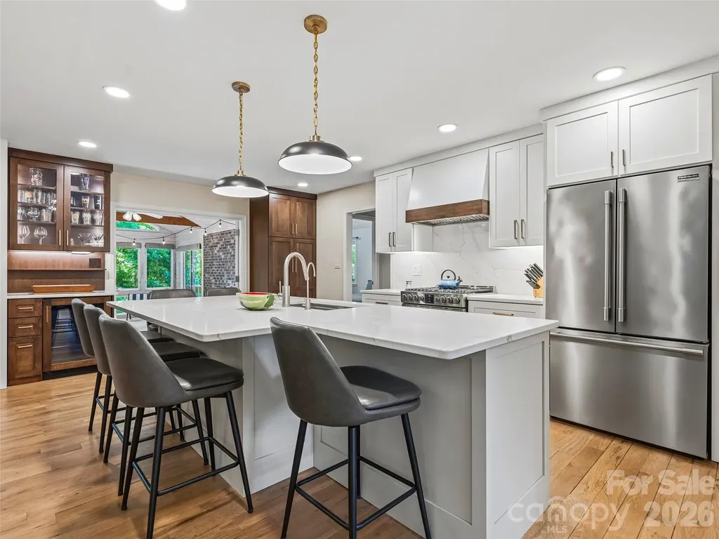 18 High Bluff Drive Weaverville NC 28787