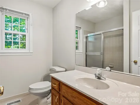 18 High Bluff Drive Weaverville NC 28787