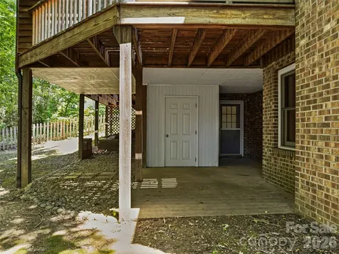 18 High Bluff Drive Weaverville NC 28787
