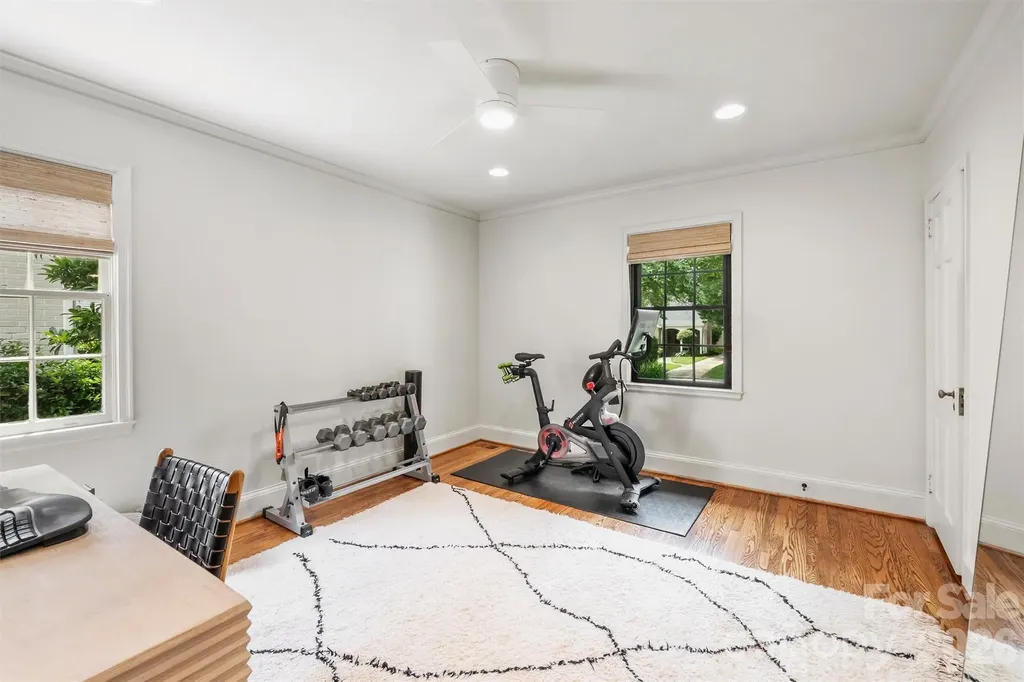 2421 Hassell Place Charlotte NC 28209