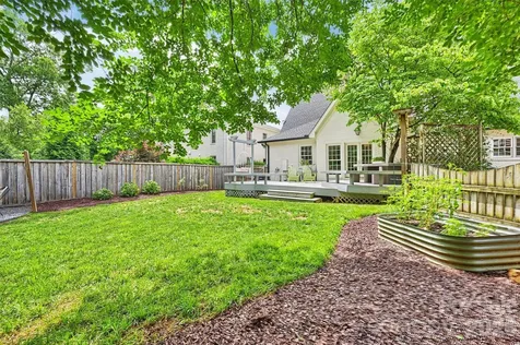 2421 Hassell Place Charlotte NC 28209
