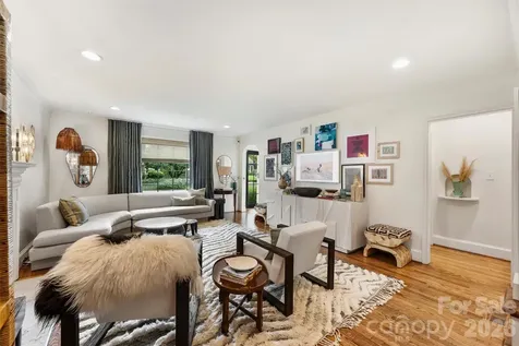 2421 Hassell Place Charlotte NC 28209