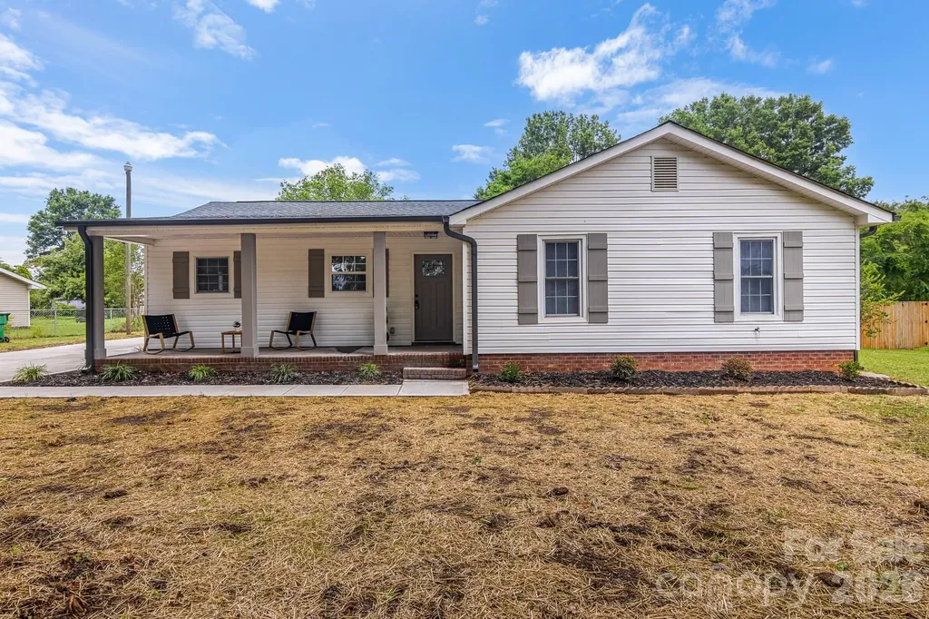 12101 Charing Grove Lane Charlotte NC 28273