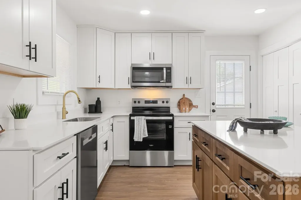 12101 Charing Grove Lane Charlotte NC 28273