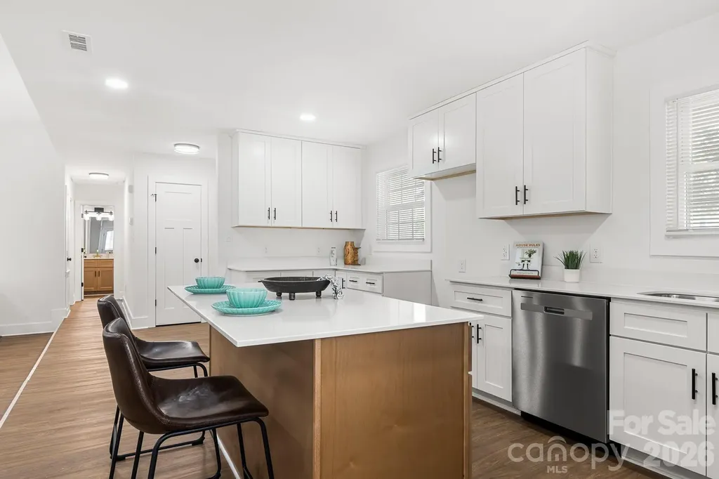 12101 Charing Grove Lane Charlotte NC 28273