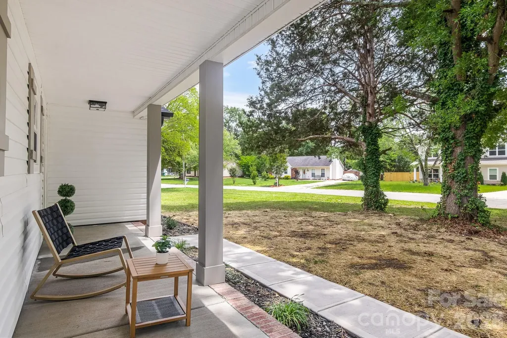 12101 Charing Grove Lane Charlotte NC 28273