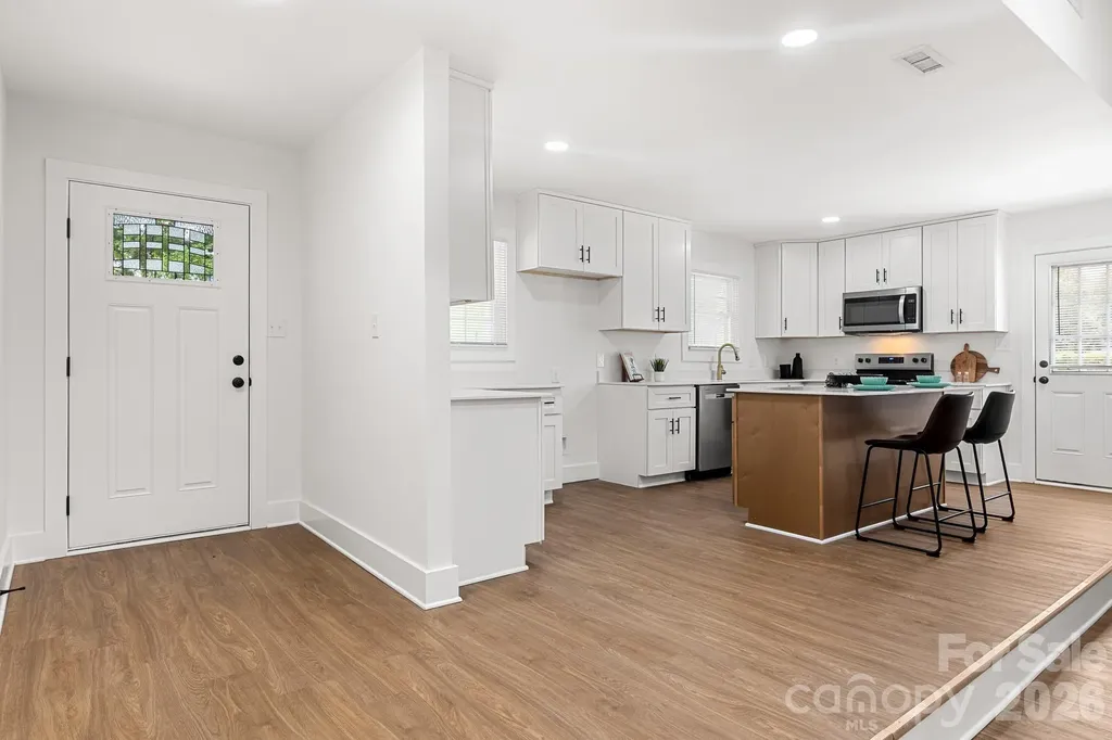 12101 Charing Grove Lane Charlotte NC 28273
