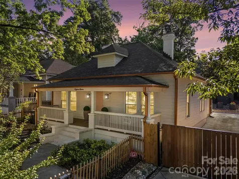 1816 Umstead Street Charlotte NC 28205