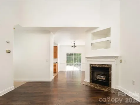 876 W Pointe Drive Asheville NC 28806