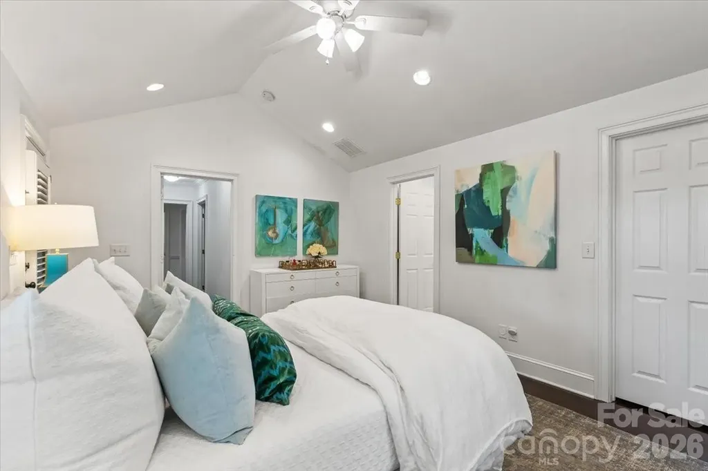 3000 Forest Park Drive Charlotte NC 28209