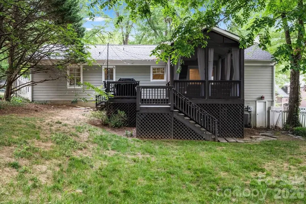 3000 Forest Park Drive Charlotte NC 28209