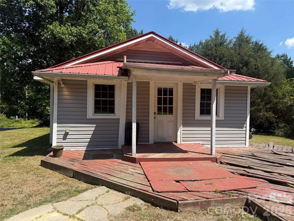 129 Sunset Drive Troy NC 27371