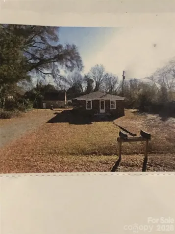 5323 Eaton Circle Charlotte NC 28208