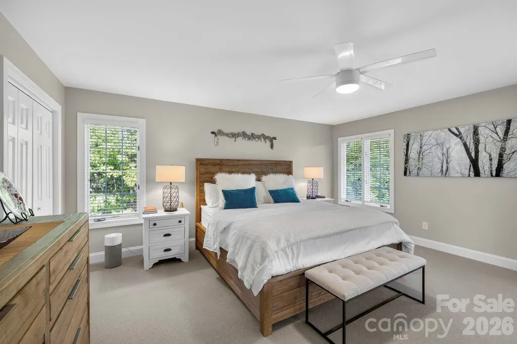152 Skyview Circle Asheville NC 28804