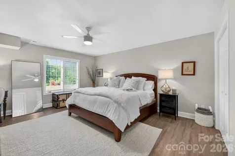 152 Skyview Circle Asheville NC 28804