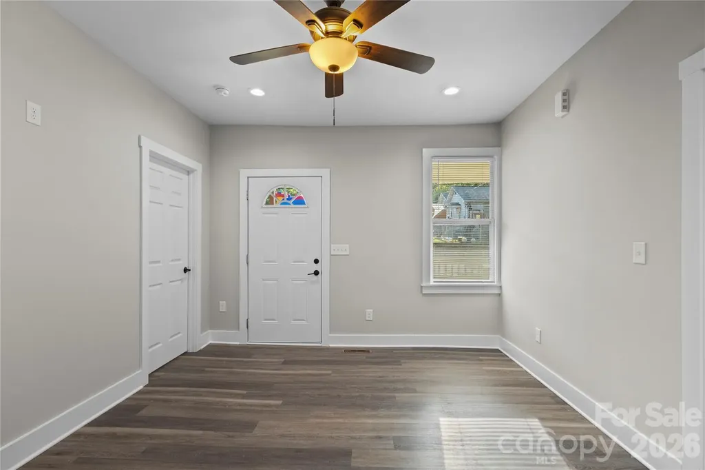 106 Dean Street Gastonia NC 28052