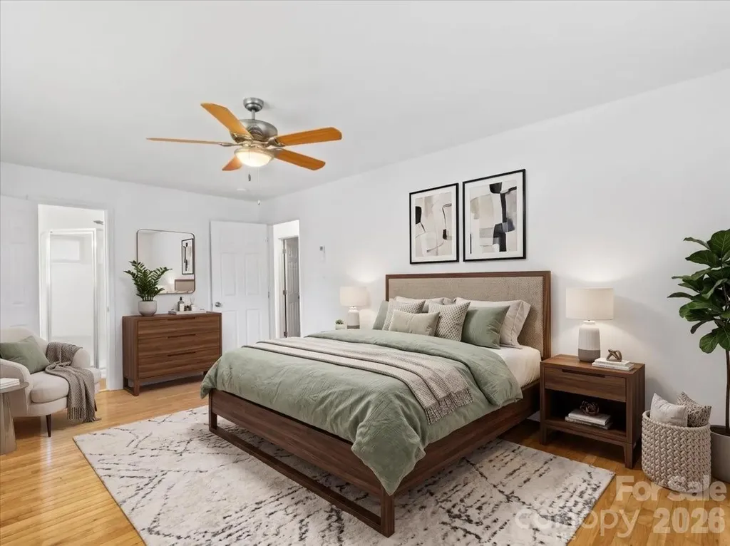 42 East Boulevard Burnsville NC 28714