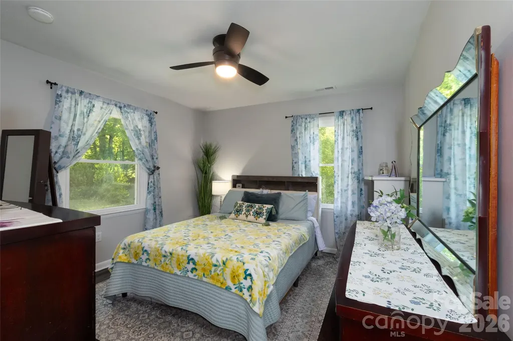 65 Poppy Lane Cullowhee NC 28723