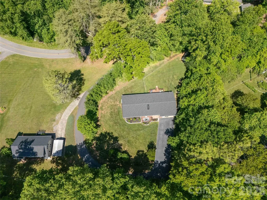 65 Poppy Lane Cullowhee NC 28723