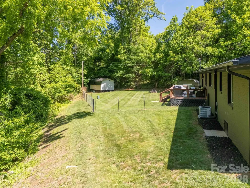 65 Poppy Lane Cullowhee NC 28723