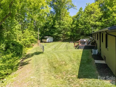 65 Poppy Lane Cullowhee NC 28723