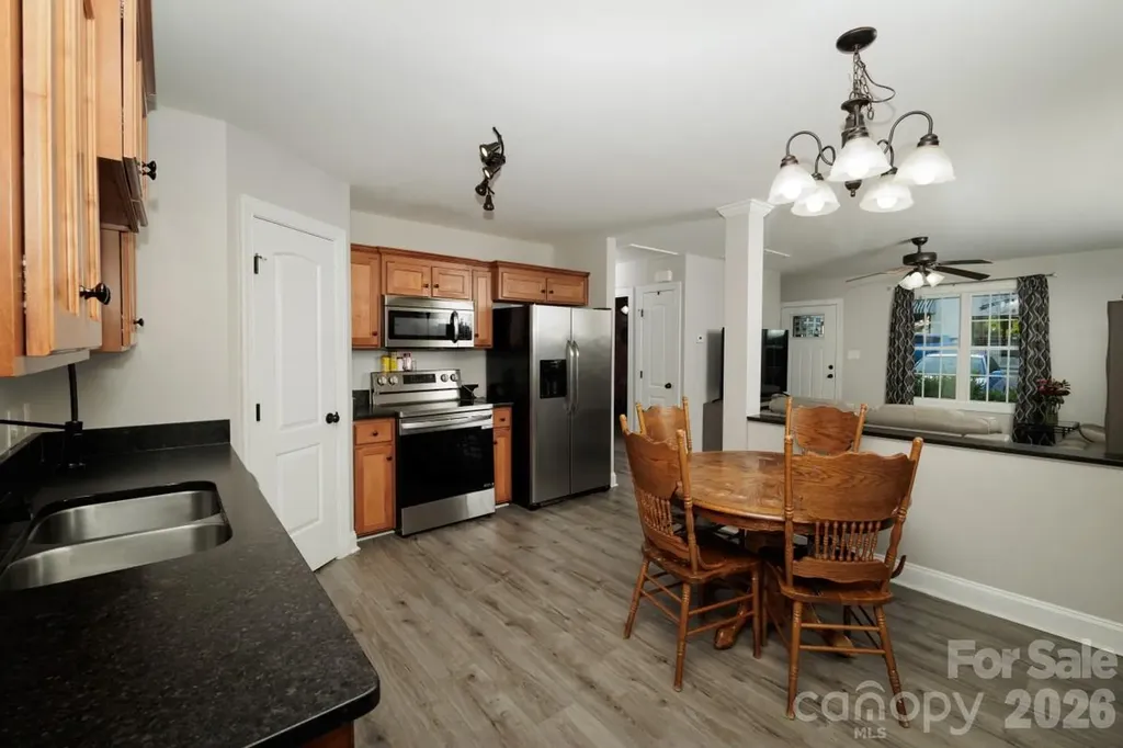 236 Cabarrus Avenue E Concord NC 28025
