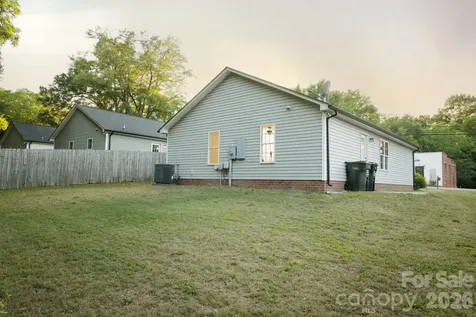 236 Cabarrus Avenue E Concord NC 28025