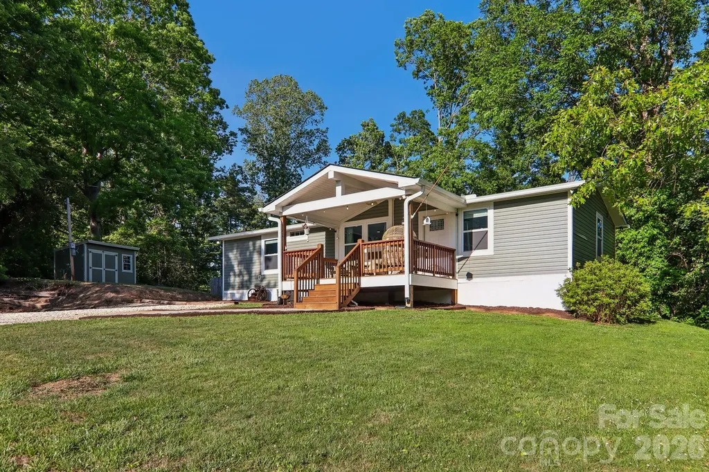 75 Glen View Road Arden NC 28704
