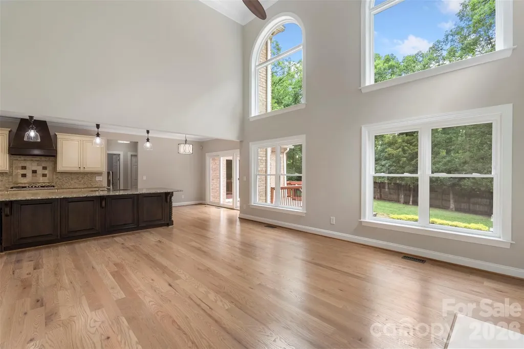 1111 Dobson Drive Waxhaw NC 28173