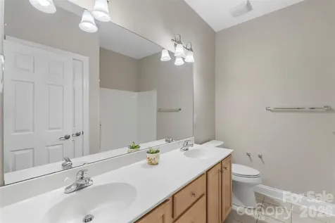 1111 Dobson Drive Waxhaw NC 28173
