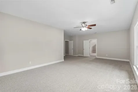 1111 Dobson Drive Waxhaw NC 28173
