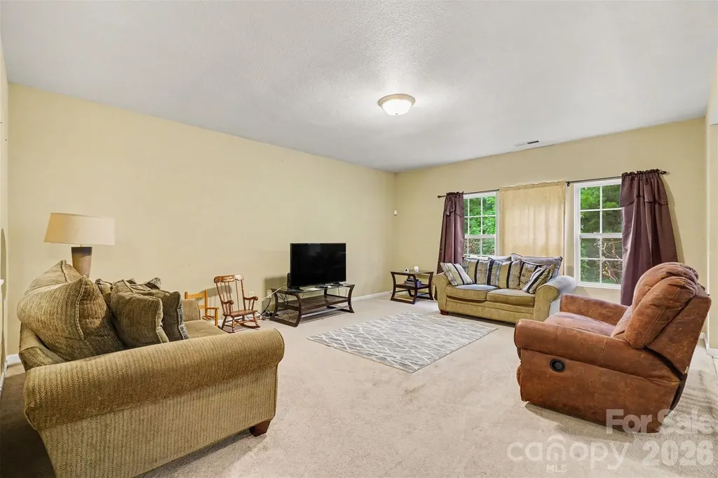 13933 Pinyon Pine Lane Charlotte NC 28215