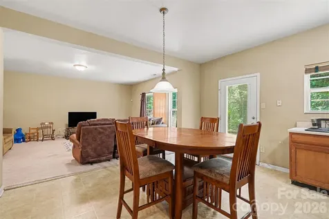 13933 Pinyon Pine Lane Charlotte NC 28215