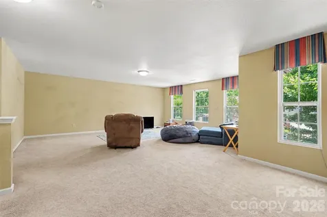 13933 Pinyon Pine Lane Charlotte NC 28215
