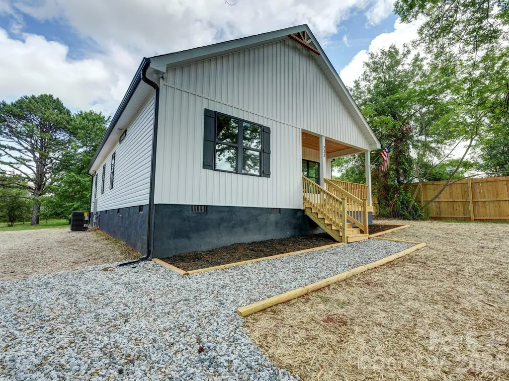 232 Brumley Road Mooresville NC 28115