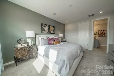 6334 Haller Street Charlotte NC 28227