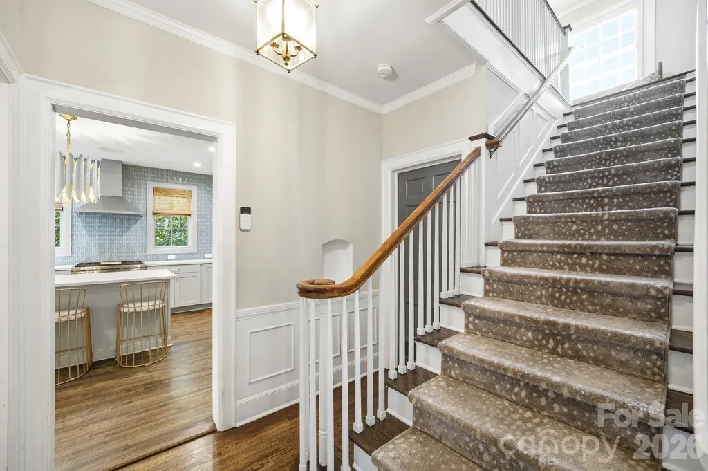 1951 Sterling Road Charlotte NC 28209