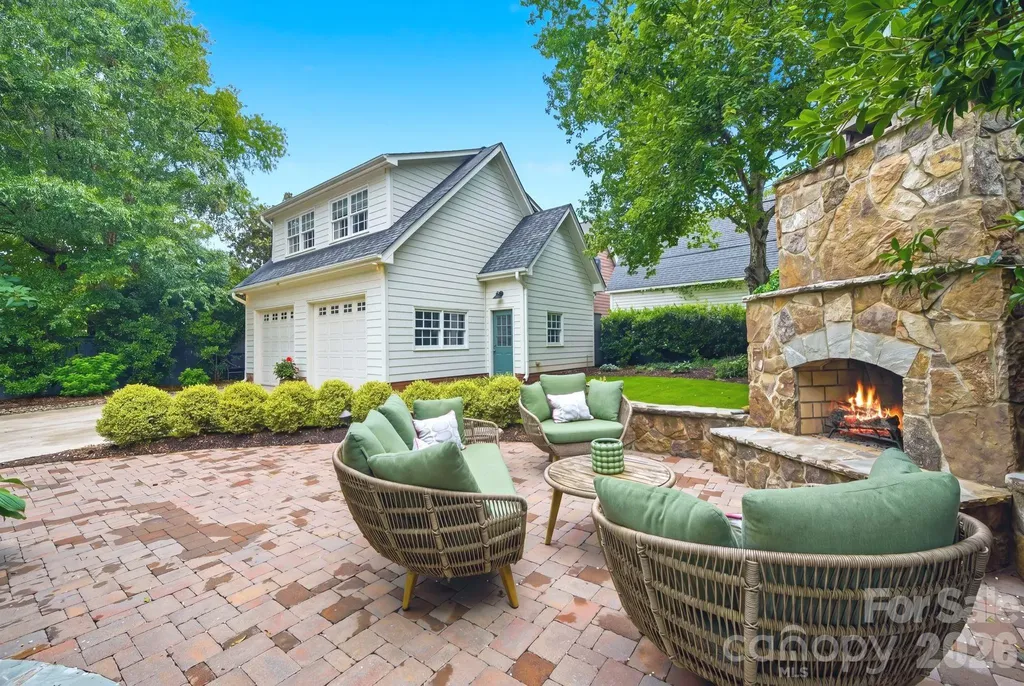1951 Sterling Road Charlotte NC 28209